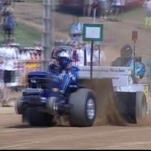 Arranque com trator: um desporto mecânico impressionante